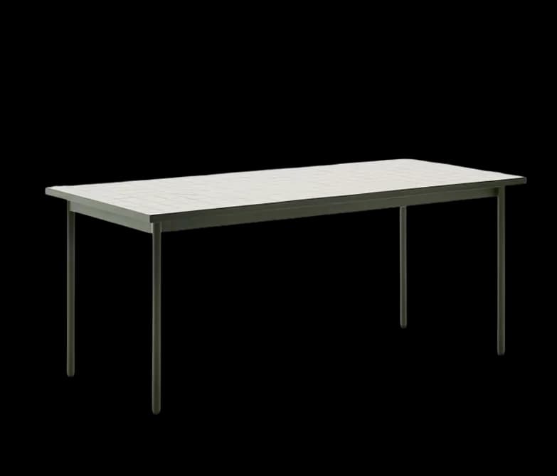 Table d'extérieur